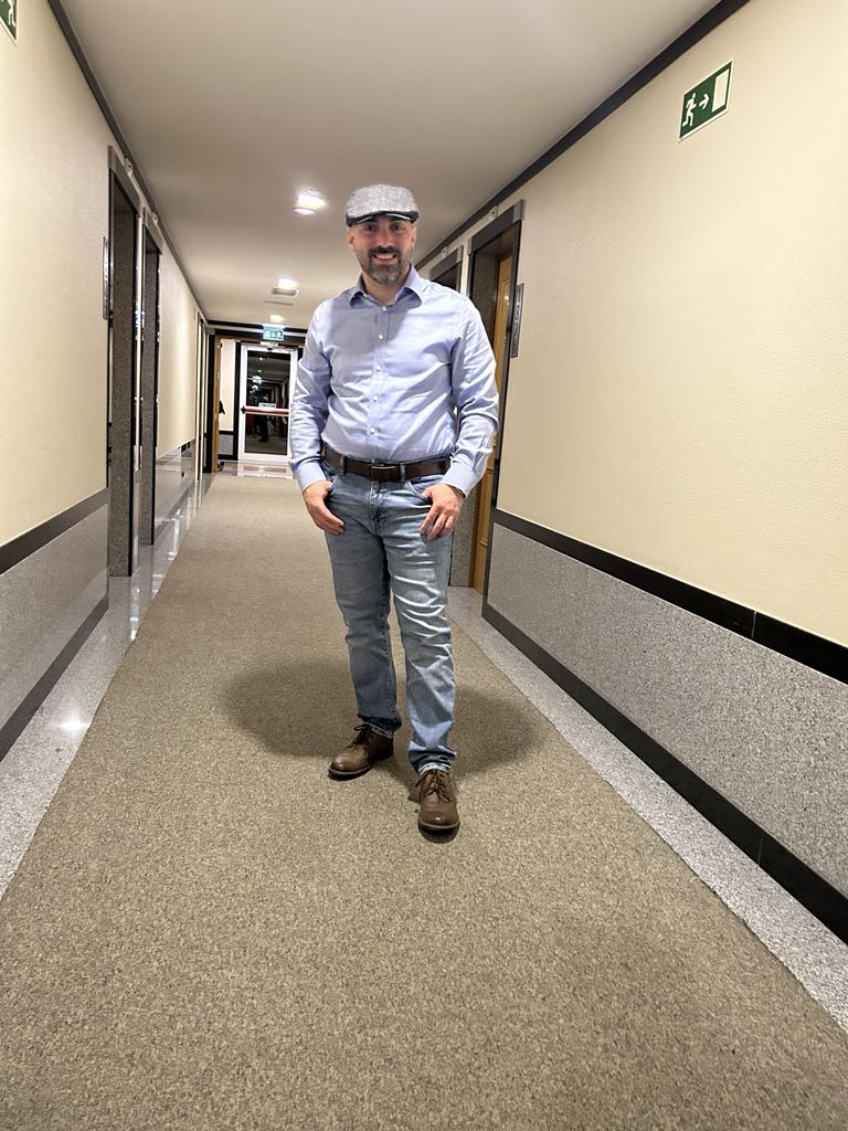 jFLCMlXjDOxU-b1aeaad3-7301-46cf-a718-6c54e340d11a-1