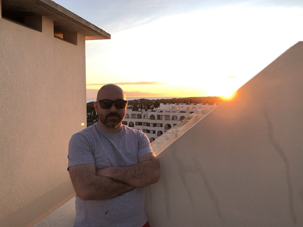 juKwdDKD9srY-c8e64f95-07e5-460d-85f4-71f709b13e18